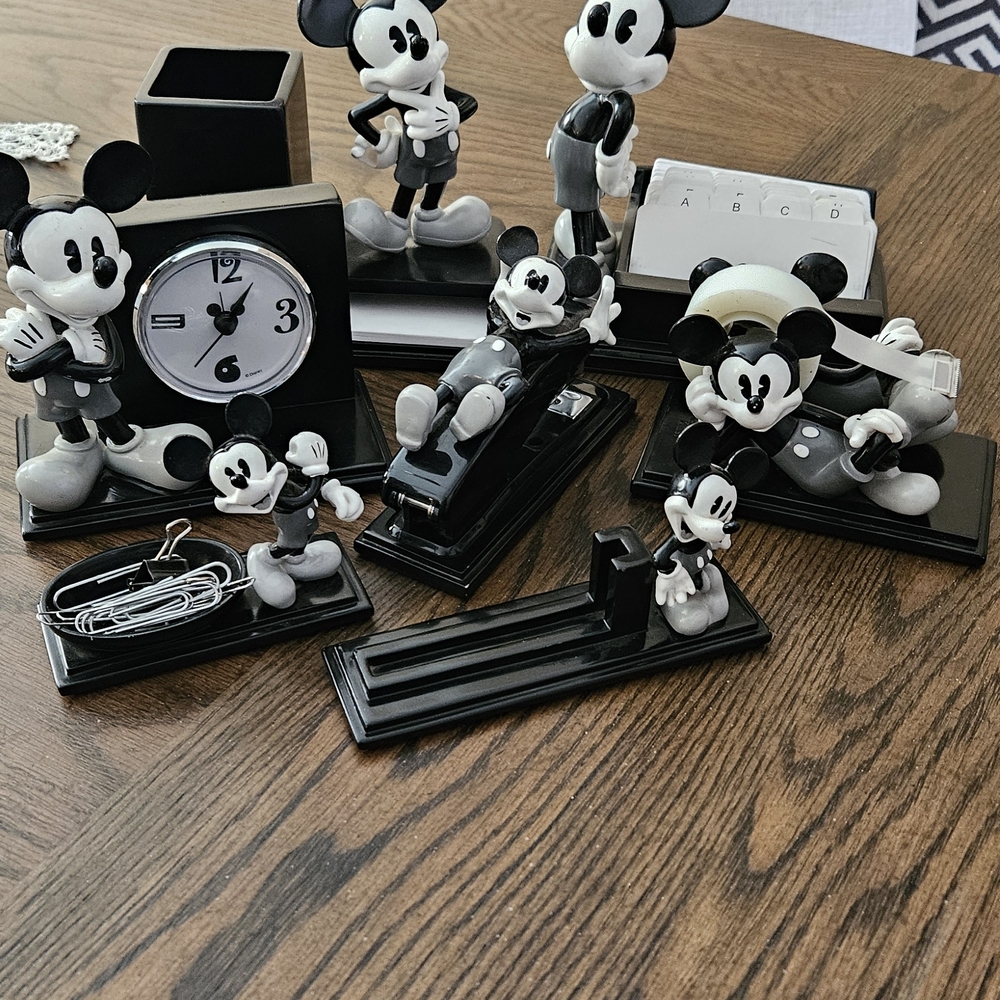Disney Mickey Mouse Black and White Home Office Set